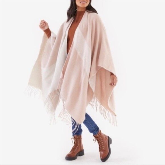 SOIA & KYO Mirel Woven Scarfigan with Fringe in Pink and Cream One Size NWOT - Picture 3 of 14